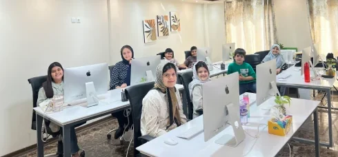 هنرجویان دوره کامپیوتر در کلاس آموزشگاه فناوران کاشان